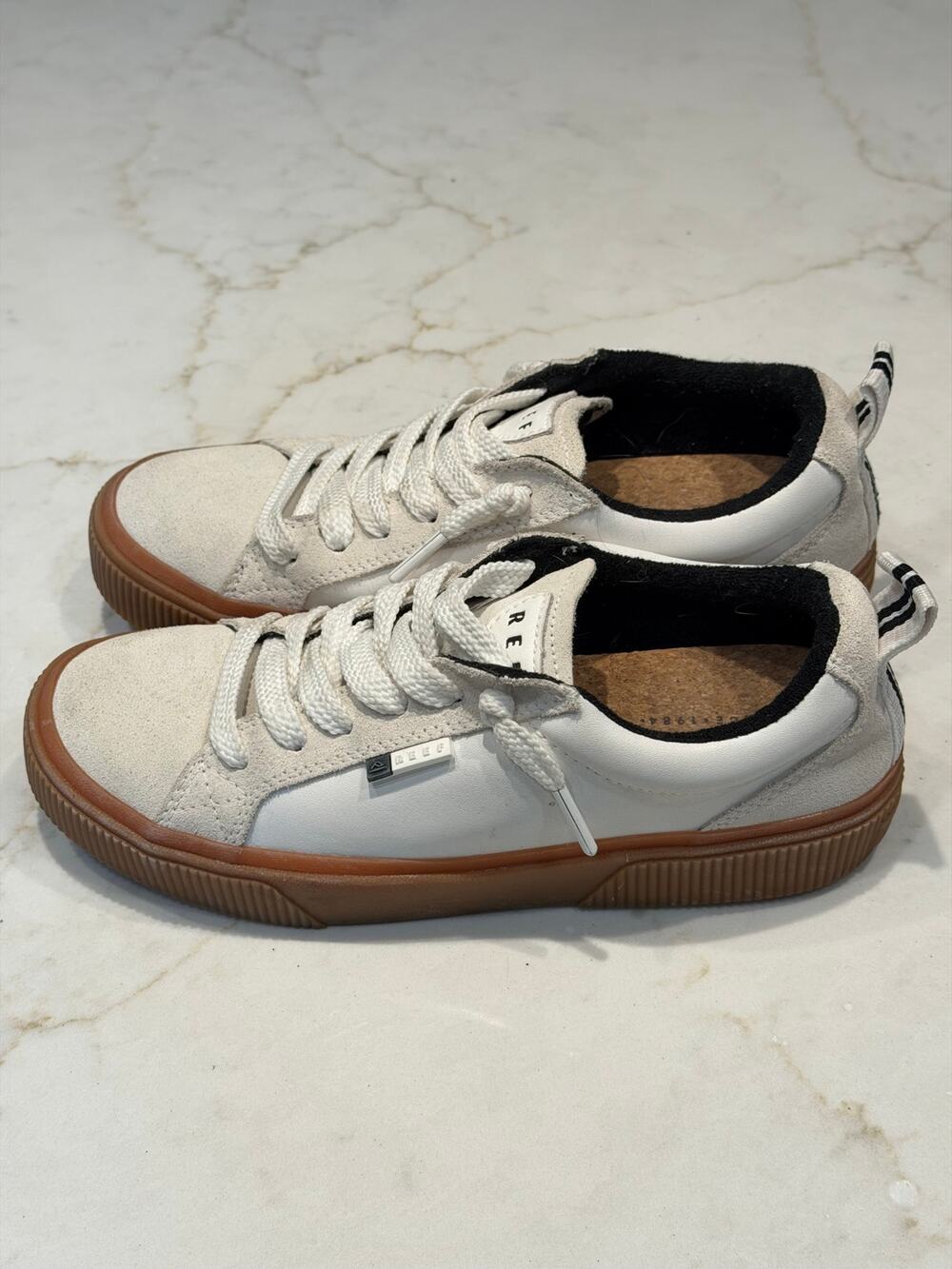 Reef Lay Day Seas Sneaker Size 8